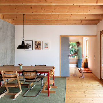 House 317 - Modest and Tasteful Design