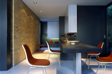 Ispirazione per una sala da pranzo minimalista