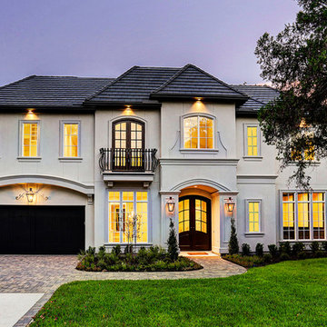 11323 Surry Oaks