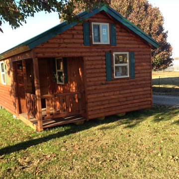 14x32 Elk cabin with corner porch