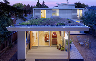 8 Smart and Eco-Friendly Options for Roofs