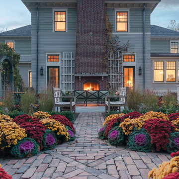 2016 - ILCA Excellence in Landscape Gold Award - Colonial Revival