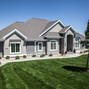 2016 Sun Prairie Residence