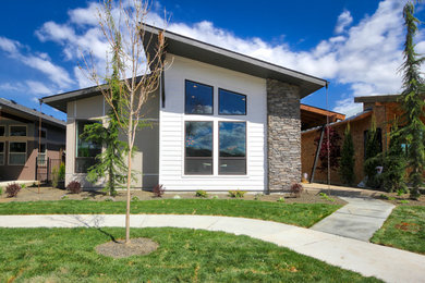 Coastal exterior home idea in Boise