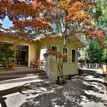 2107 NE REGENTS DR, PORTLAND OR