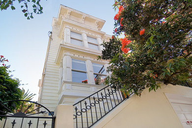 Design ideas for a victorian house exterior in San Francisco.