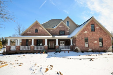 2432 TOWN & COUNTRY LANE
