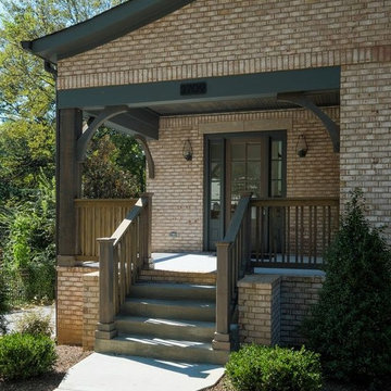 2709 Hazelwood