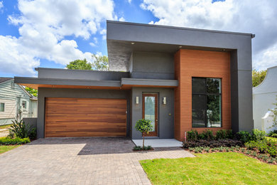 Inspiration for a modern exterior home remodel