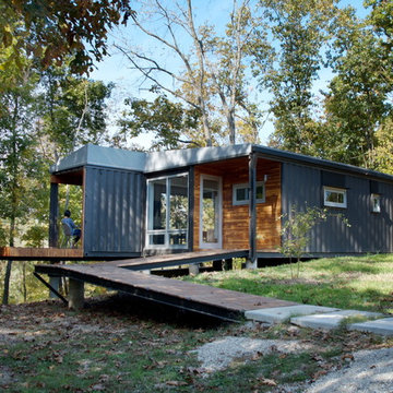 8747 SHIPPING CONTAINER HOUSE