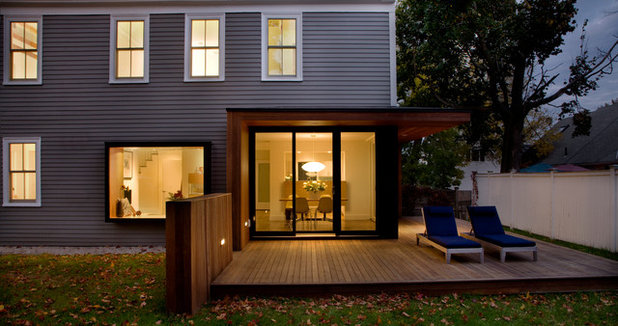 Transitional Exterior by Hisel Flynn Architects