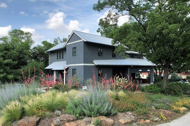 Inspiration for a modern exterior home remodel in Dallas