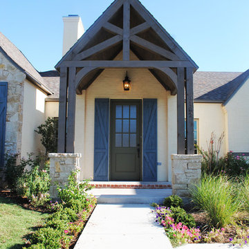 A Waterside Inspired Cottage in The Trails
