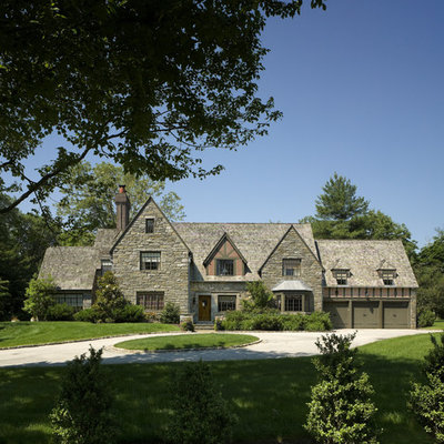 Elegant stone gable roof photo in Philadelphia
