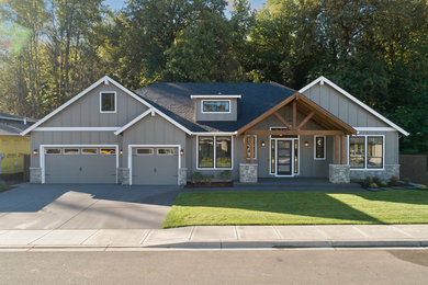 Inspiration for a huge craftsman one-story house exterior remodel in Portland with a shingle roof