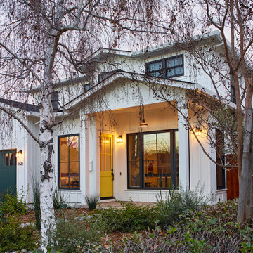 Anamor Exterior