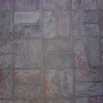 Antik Brick