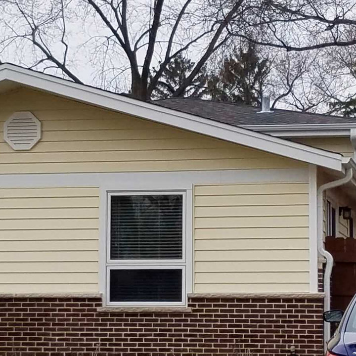 Cream Color Vinyl Siding Photos & Ideas Houzz