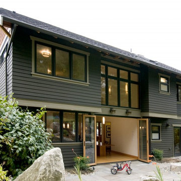 Artalejo-Lacas Residence