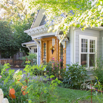 Ashland Oregon Historic Cottage Remodel