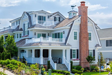 Inspiration for a coastal exterior home remodel in Philadelphia