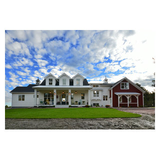 Award-Winning Farmhouse - Farmhouse - Exterior - Cleveland - by ...