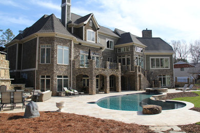 Photo of a contemporary house exterior in Charlotte.