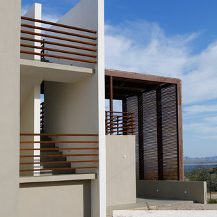 Modern exterior home idea in Santa Barbara