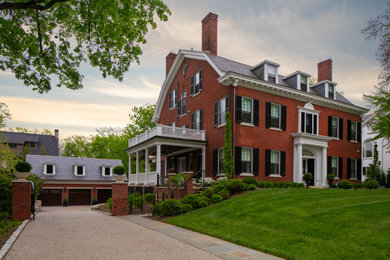 Inspiration for a timeless exterior home remodel in Cincinnati