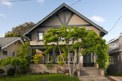 Example of an arts and crafts exterior home design in San Francisco