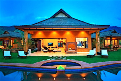 Trendy exterior home photo in Hawaii