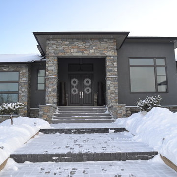 Balmoral Heights Contemporary Bungalow