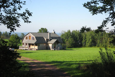 Example of a mountain style exterior home design in New York