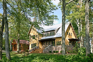 Mid-sized rustic exterior home idea in Nashville