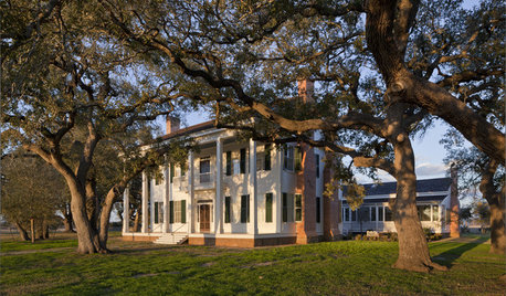 Houzz Tour: An 1850s Ancestral Home in Texas Rises Again