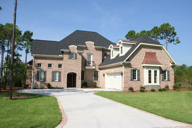 Traditional exterior home idea in Wilmington