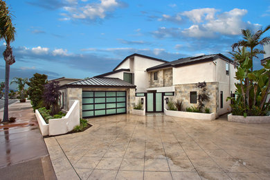 Trendy exterior home photo in Orange County