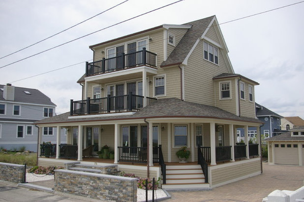 Coastal House Exterior by Duxborough Designs