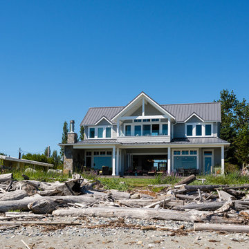 Beach House on Point