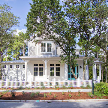 Beach Style Exterior