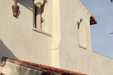 Example of a tuscan exterior home design in Orange County