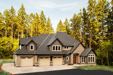 Inspiration for a timeless exterior home remodel in Portland