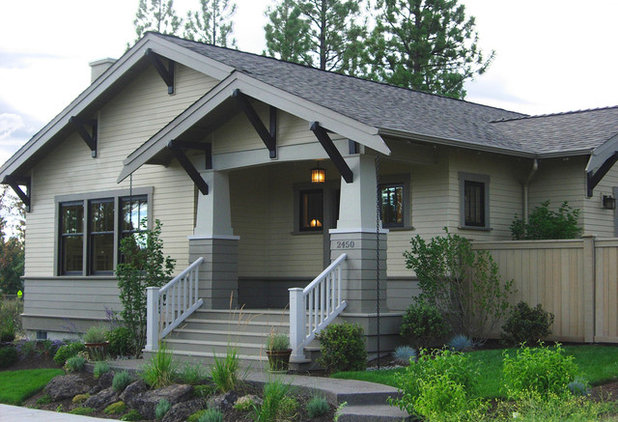 Craftsman Exterior by Paul Moon Design