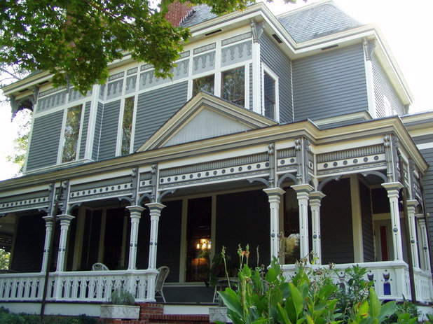 Traditional Exterior by Between Naps on the Porch
