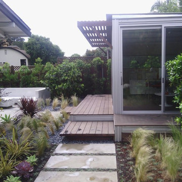 Beverly Hills Backyard Hideaway