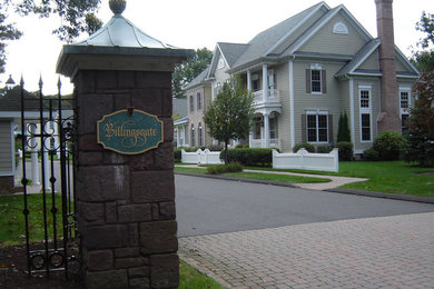 Elegant exterior home photo in Bridgeport
