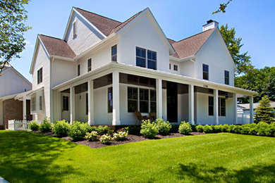 Inspiration for a farmhouse exterior home remodel in Detroit