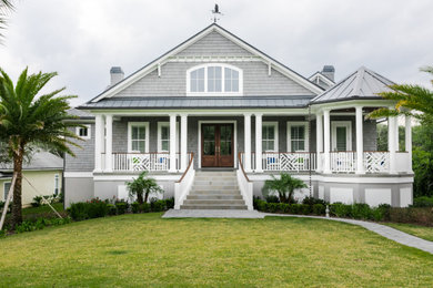 Inspiration for a coastal exterior home remodel in Jacksonville