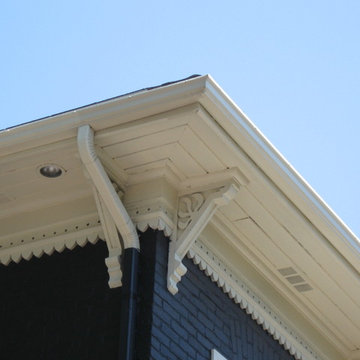 Brick house exterior repaint - Kitchener, Ontario