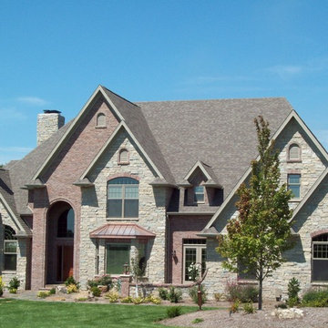 Brick, Rock, Stone. We have the materials to make your home perfect.